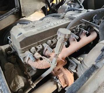 Cummins ISB 5.9L Engine for a 2001 Freightliner MT55 Chassis