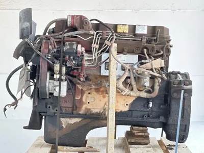 Cummins ISB 5.9L Engine for a 2001 Freightliner MT55 Chassis