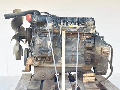 Cummins ISB 5.9L Engine for a 2006 Freightliner MT45 Chassis