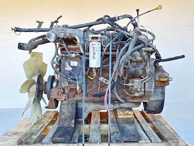 Cummins ISB 5.9L Engine for a 2007 Sterling SC8000 Cargo
