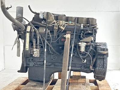 Cummins ISB Engine for a 2001 Freightliner MT55 Chassis