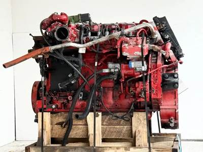 Cummins ISB 6.7L Engine for a 2014 Freightliner MBC