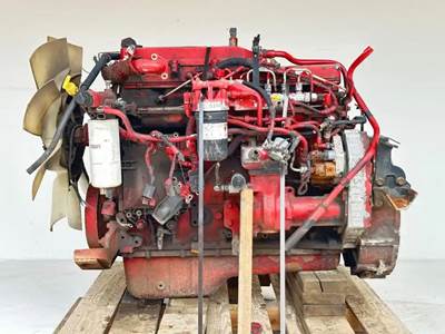 Cummins ISB 6.7L Engine for a 2015 International DuraStar 4300