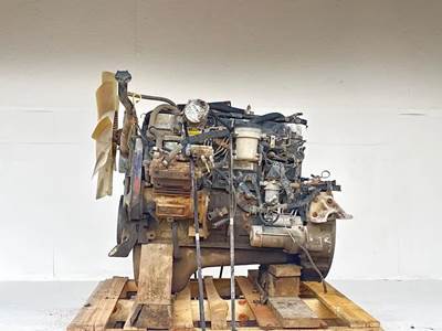 Cummins ISB Engine for a 1999 Ford F800