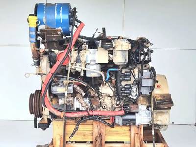 Cummins ISC Engine for a 2004 Neoplan Advance Design