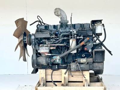 Cummins ISC Engine for a 2003 Pierce Model Tilt Cab