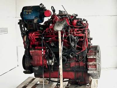 Cummins ISL Engine - 280 HP