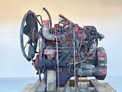 Cummins ISL Engine - 320 HP
