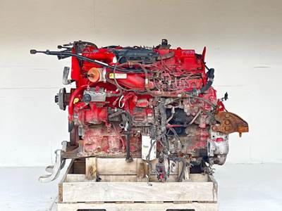Cummins ISX12 Engine for a 2016 Freightliner Cascadia 113