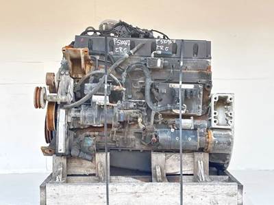 Cummins M11 Engine for a 2006 New Flyer D40 LF