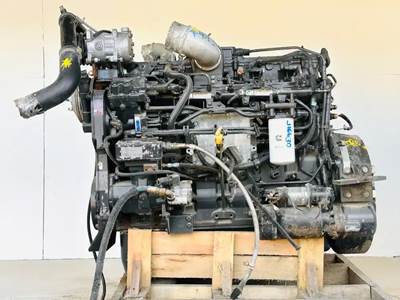 Cummins Engine for a 2005 Peterbilt 335