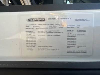 Detroit DD13 Engine for a 2021 Freightliner Cascadia 116 Day Cab