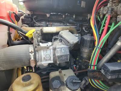 Detroit DD13 Engine for a 2011 Freightliner Cascadia 113