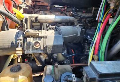 Detroit DD13 Engine for a 2012 Freightliner Cascadia 113