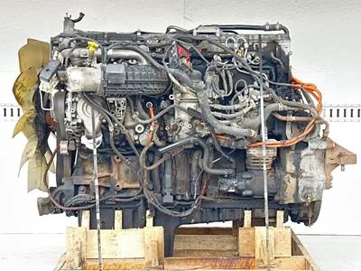 Detroit DD13 Engine for a 2017 Freightliner Cascadia 113
