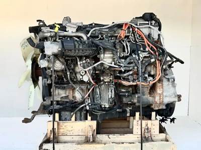 Detroit DD13 Engine for a 2018 Freightliner Cascadia 126