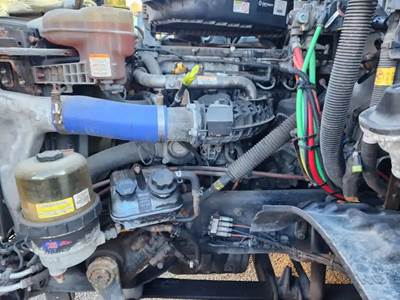 Detroit DD13 Engine for a 2020 Freightliner Cascadia 116 Day Cab