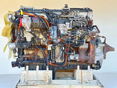 Detroit DD13 Engine for a 2016 Freightliner Cascadia 113