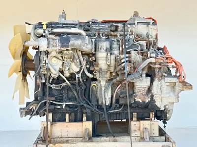 Detroit DD13 Engine for a 2012 Freightliner Cascadia 125