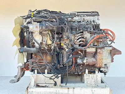 Detroit DD13 Engine for a 2013 Freightliner Cascadia 113