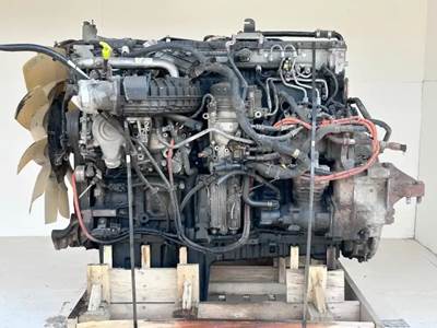 Detroit DD15 Engine - 450 HP