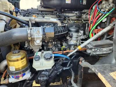 Detroit DD15 Engine for a 2016 Freightliner Cascadia 125