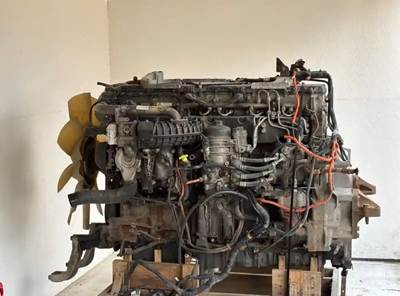 Detroit DD15 Engine for a 2014 Freightliner Cascadia 125