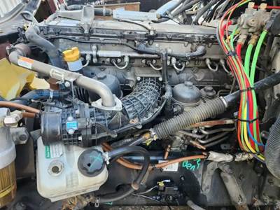 Detroit DD15 Engine for a 2023 Freightliner Cascadia 126