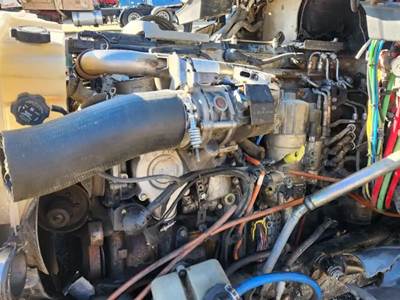 Detroit DD15 Engine for a 2011 Freightliner Cascadia 125
