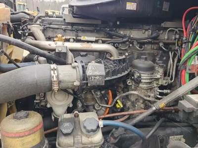Detroit DD15 Engine for a 2017 Freightliner Cascadia 125