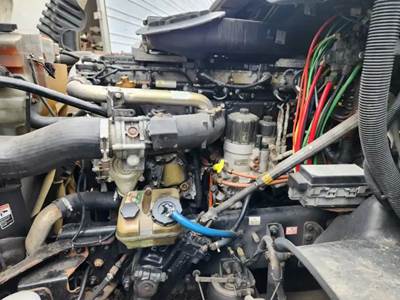 Detroit DD15 Engine for a 2012 Freightliner Cascadia 125