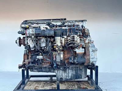 Detroit DD15 Engine for a 2010 Western Star 4900 FA