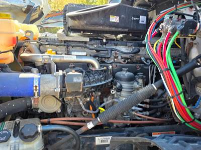 Detroit DD15 Engine for a 2020 Freightliner Cascadia 126