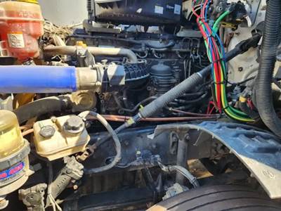 Detroit DD16 Engine for a 2021 Freightliner Cascadia 126