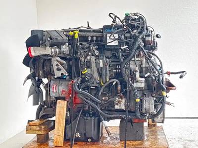 Detroit DD8 Engine for a 2021 Freightliner M2 106