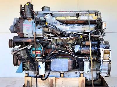 Detroit Series 60 Engine for a 1996 Mci 102D3 Intercity