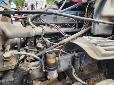 Detroit Series 60 Engine for a 2018 Freightliner Columbia 120 Glider