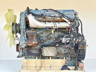 Detroit Series 60 Engine for a 2014 Peterbilt 389