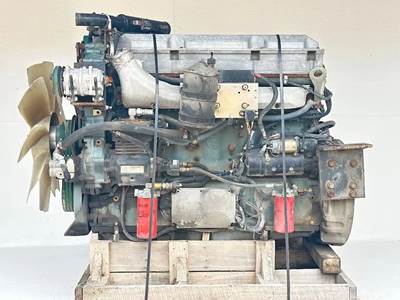 Detroit Series 60 Engine for a 2001 Sutphen Firetruck