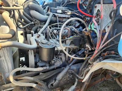 Ford 7.0L Engine for a 1994 Ford F700