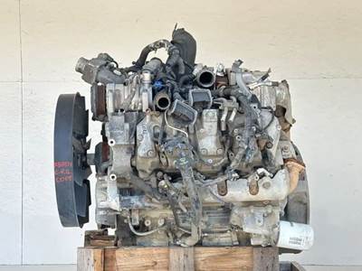 GM/Chev (HD) 6.6L Engine for a 2006 Chevrolet C5500