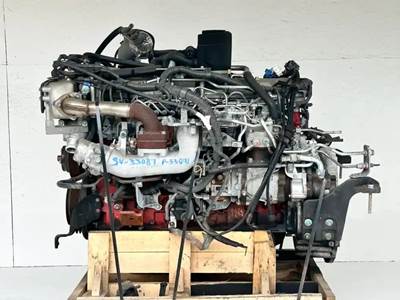 Hino J08 Engine for a 2015 Hino 268
