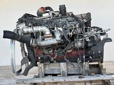 Hino J08 Engine for a 2014 Hino 268