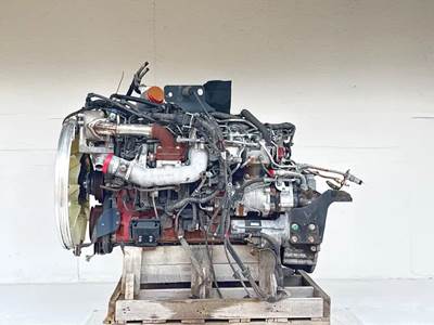 Hino J08E-VB Engine for a 2019 Hino 338