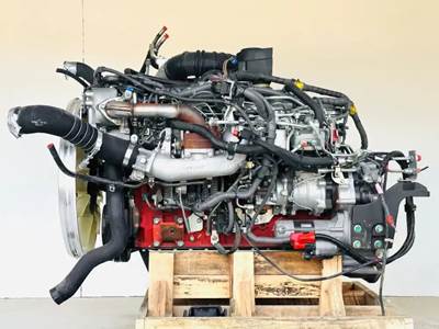 Hino J08E-WU Engine for a 2020 Hino 268