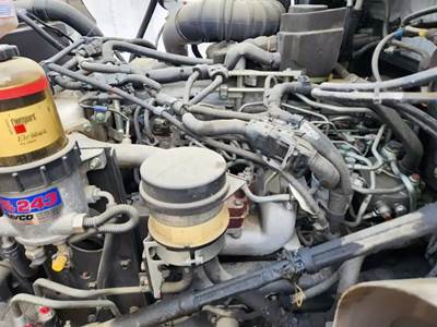 Hino J08E-WU Engine for a 2017 Hino 268