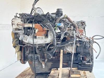 Hino JO8E-VC Engine for a 2011 Hino 268