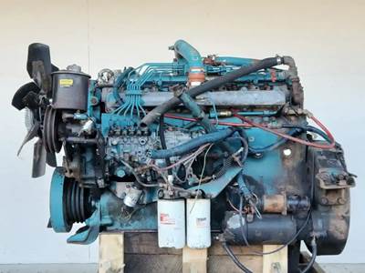 International DT 460 Engine - 210 HP, ARR/CPL Other