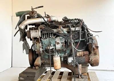 International DT360 Engine for a 1993 International 4700