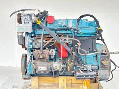 International DT466 Engine for a 2004 International 4300